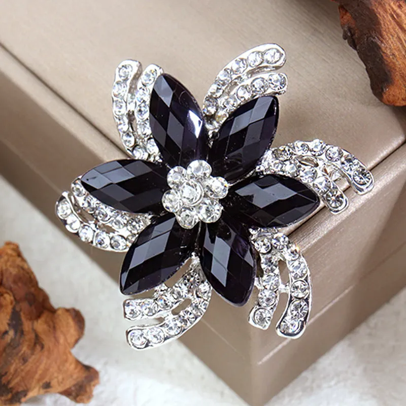 Female Rhinestone Coat Brooche