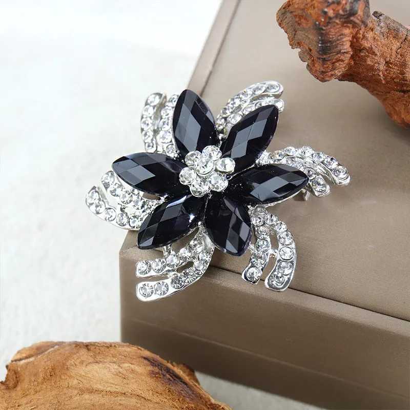 Female Rhinestone Coat Brooche