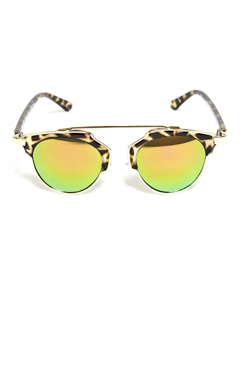 Open Frame             Reflective Sunglasses