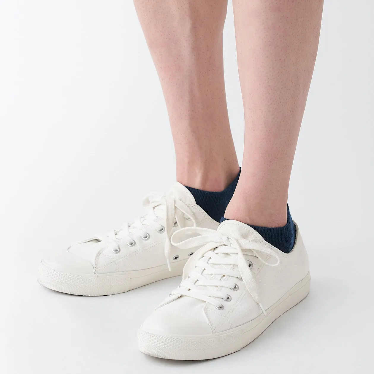 Right Angle Pile Two-Tone Sneaker Socks