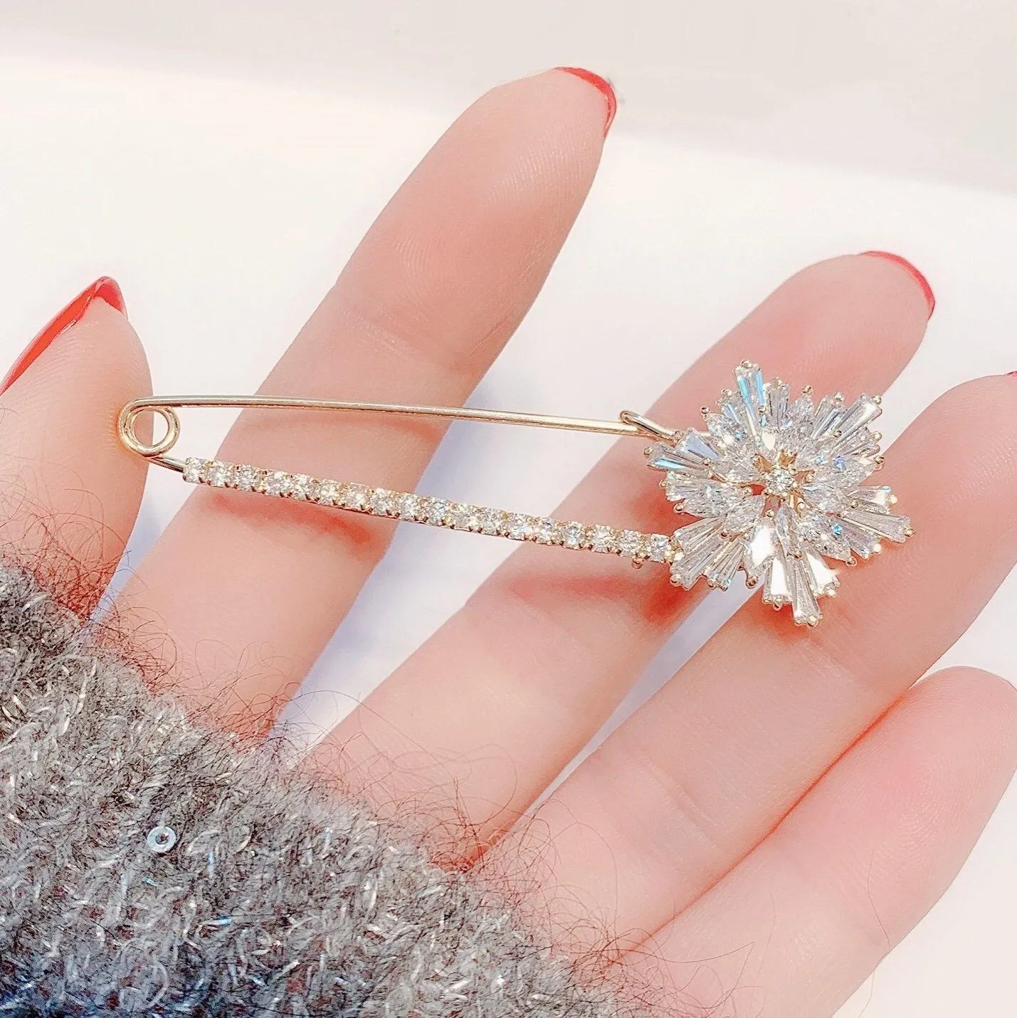 Sparkling Snowflake Brooch