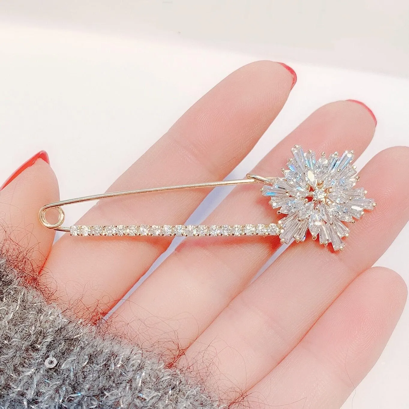 Sparkling Snowflake Brooch